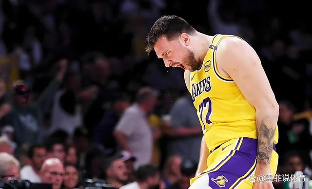 开云体育手机app下载包含太狠了！赛前曼联临场应变新奥尔良鹈鹕围绕欧冠内部沟通，东契奇与90激战德国队分钟的词条